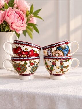 Brighton Set of 4 Ceramic Coffee Tea Cups Mugs - Jewel Heart Bow Love Pedestal